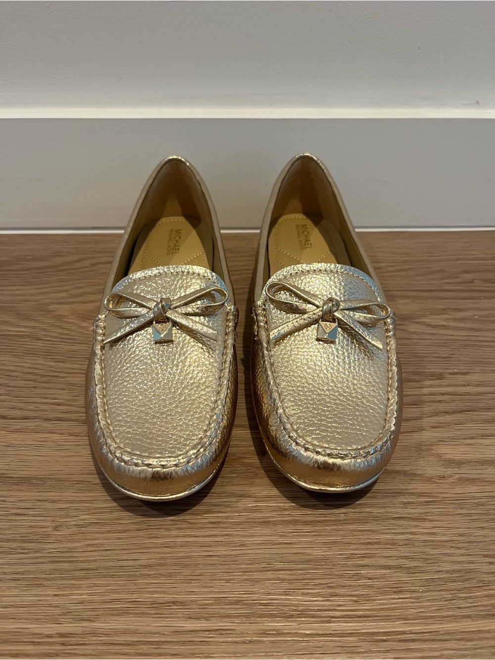 MICHAEL Michael Kors Gold Women's Loafers with Bow Accent | Size 6
